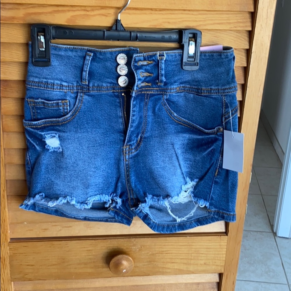 Kids distressed denim shorts